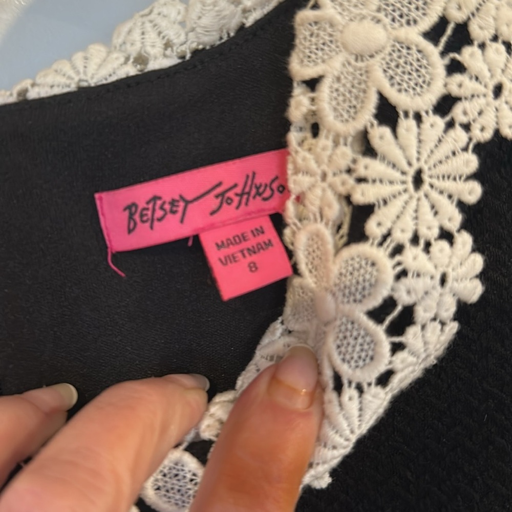 Betsey Johnson Fitted Lace Collar Dress - Picture 8 of 8